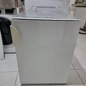 "LIEBHERR", frižider, 140l, 82x60, garancija 6 meseci