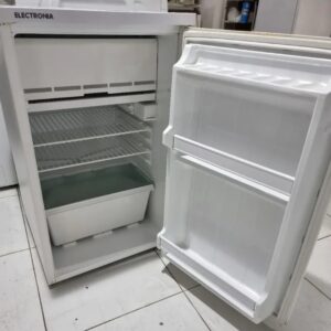 "ELECTRONIA", mali frižider sa komorom, 140l, 85x50