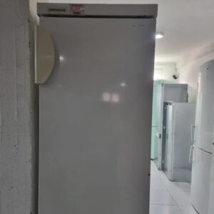 "LIEBHERR", frižider sa komorom, 85 cm, garancija 6 meseci