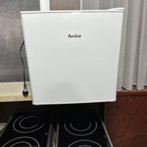 "AMICA", GERMANY, Mini frižider, NOV - NEKORISCEN