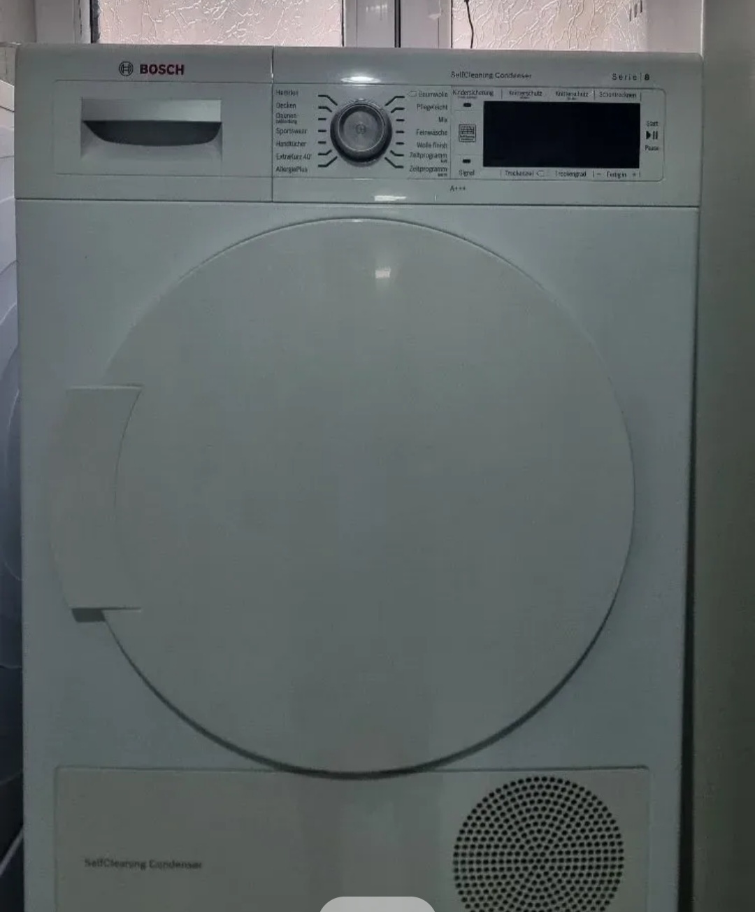 "Bosch - serie 8",  Toplotna Pumpa, 8kg, A+++, Inverter, garancija 6 meseci, popust 10%