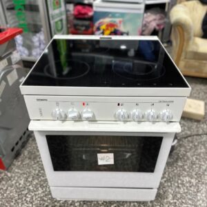 "SIEMENS", GERMANY, 60cm, odlično očuvan šporet, prevoz ukljucen u cenu