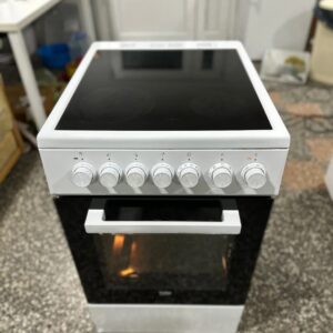 "BEKO", GERMANY, 50cm širina, Turbo, odlično očuvan, prevoz ukljucen u cenu