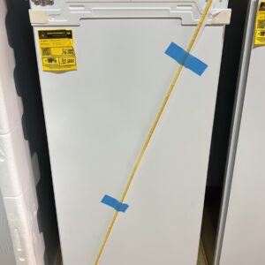 Nov Ugradni frizider "V-ZUG", Model: KP60IL, 122 cm, 191l. A++, garancija 25 meseci, prevoz ukljucen u cenu