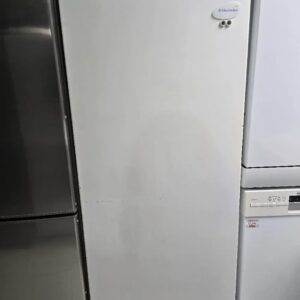"Electrolux", zamrzivac, 271l, 155cm, garancija 6 meseci, prevoz ukljucen u cenu