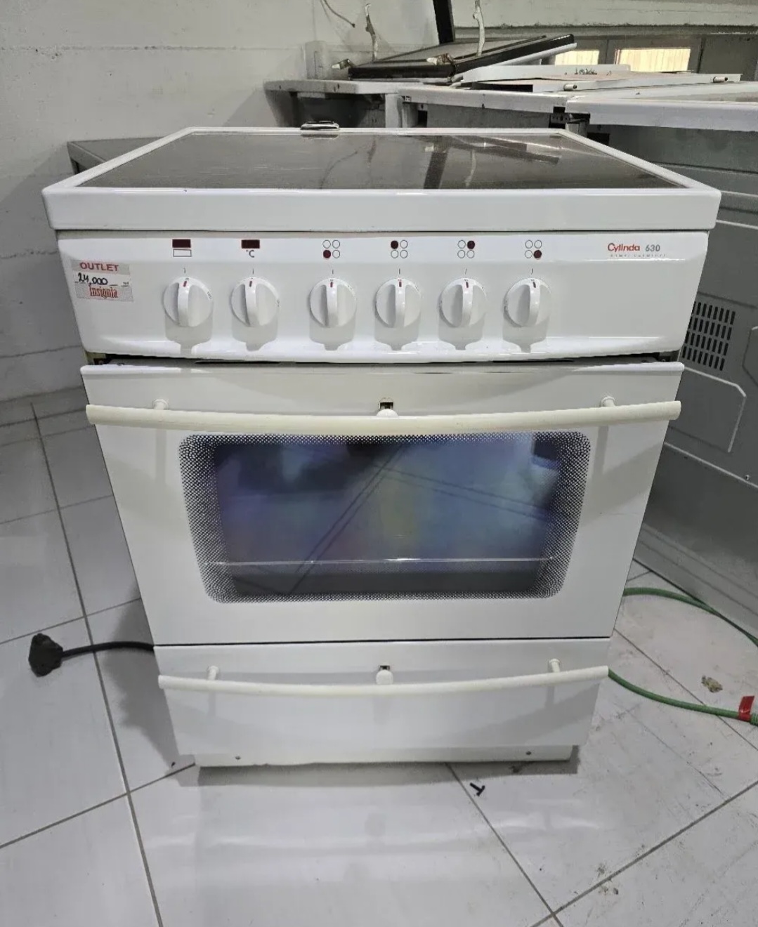 "Cylinda",  polovni elektricni sporet, 60 cm, turbo, garancija 6 meseci, prevoz ukljucen u cenu