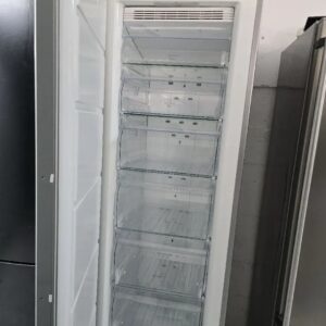 "Electrolux", inox polovni zamrzivac, 280l, garancija 6 meseci, prevoz ukljucen u cenu