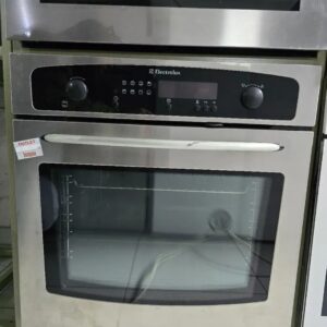 "Electrolux", polovna ugradna rerna, garancija 6 meseci, prevoz ukljucen u cenu