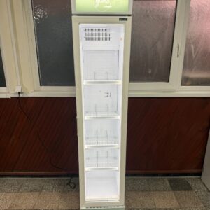 "EFFICOLD", GERMANY, Uske Slim Vitrina, 36cm širina, KAO NOVE, LED rasveta