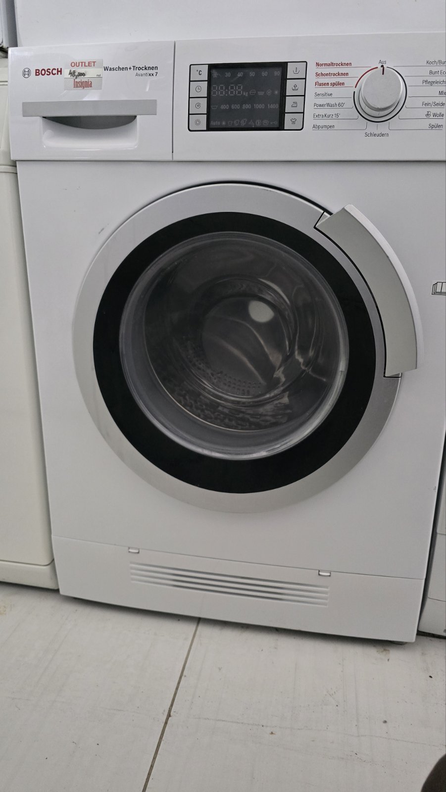 Polovna kombinovana mašina “Bosch Avantixx 7”, 7 kg pranja - 4 kg sušenja, A energetska klasa, garancija 6 meseci, prevoz uključen u cenu.